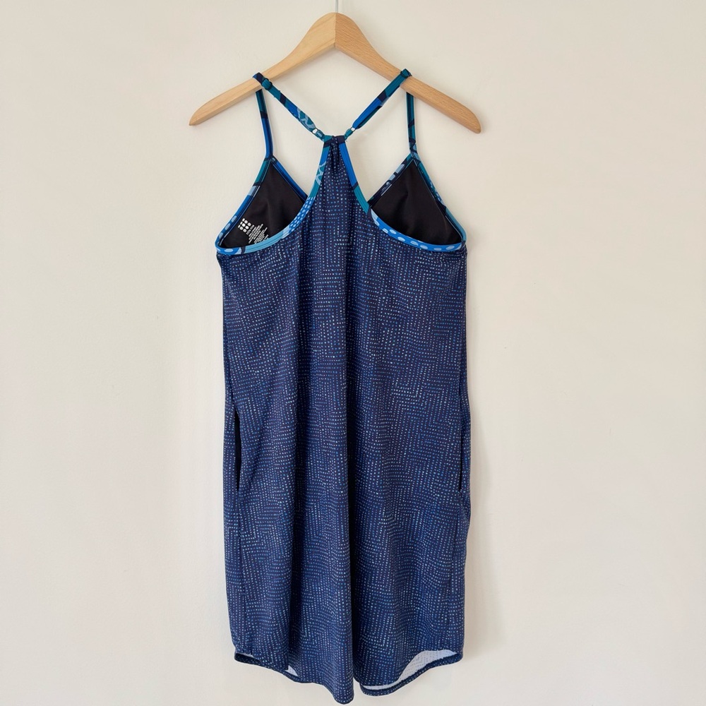 Title Nine “Next” Dress in Blue Abstract Pattern Side Pockets Racerback, Size L - Picture 8 of 10